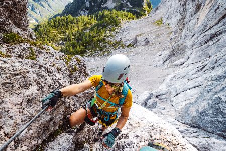 Kalandtura-felsofokon,-via-ferrata-(1).jpeg