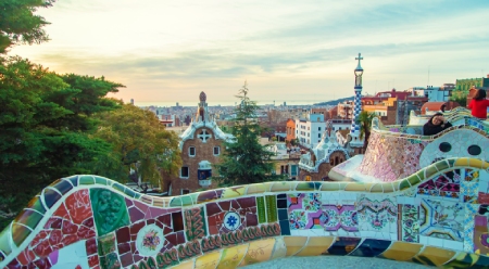 Barcelona-es-Gaudi-(1).jpg